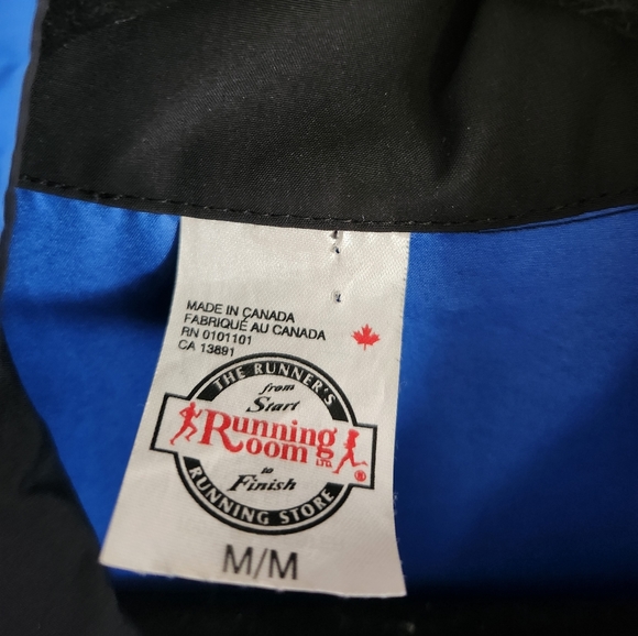 Running room jacket - Picture 3 of 3